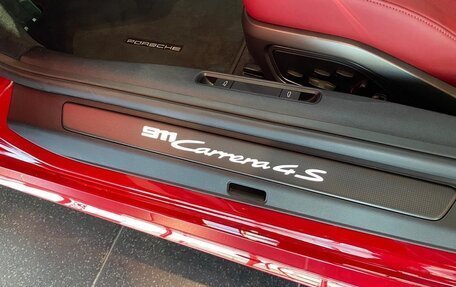 Porsche 911, 2020 год, 18 000 000 рублей, 13 фотография