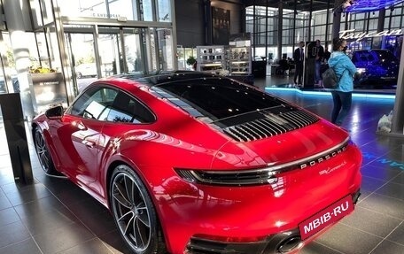 Porsche 911, 2020 год, 18 000 000 рублей, 6 фотография