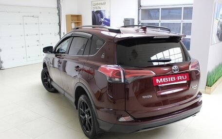 Toyota RAV4, 2019 год, 3 299 000 рублей, 6 фотография