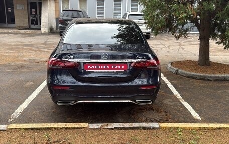 Mercedes-Benz E-Класс, 2021 год, 3 800 000 рублей, 4 фотография