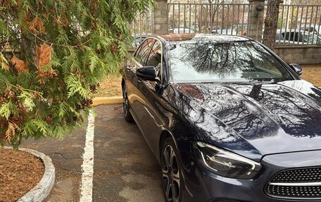 Mercedes-Benz E-Класс, 2021 год, 3 800 000 рублей, 6 фотография