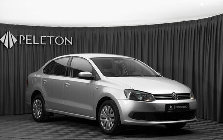 Volkswagen Polo VI (EU Market), 2013 год, 720 000 рублей, 2 фотография