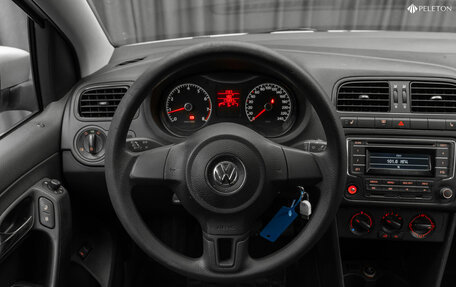 Volkswagen Polo VI (EU Market), 2013 год, 720 000 рублей, 12 фотография
