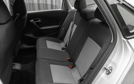 Volkswagen Polo VI (EU Market), 2013 год, 720 000 рублей, 15 фотография