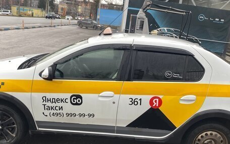 Renault Logan II, 2019 год, 950 000 рублей, 4 фотография