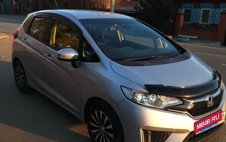 Honda Fit III, 2016 год, 1 100 000 рублей, 2 фотография