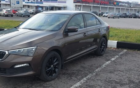 Skoda Rapid II, 2021 год, 2 000 000 рублей, 17 фотография