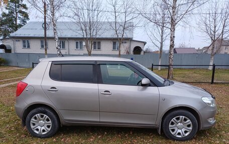 Skoda Fabia II, 2011 год, 665 000 рублей, 2 фотография