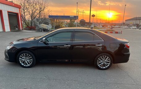 Toyota Camry, 2017 год, 2 200 000 рублей, 3 фотография