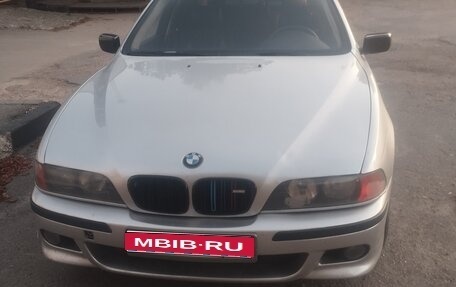 BMW 5 серия, 1999 год, 440 000 рублей, 1 фотография