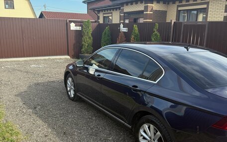 Volkswagen Passat B8 рестайлинг, 2016 год, 1 650 000 рублей, 8 фотография