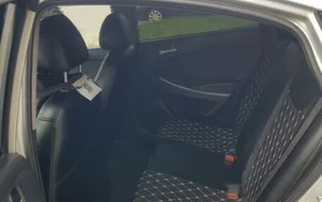 Hyundai Solaris II рестайлинг, 2015 год, 650 000 рублей, 6 фотография