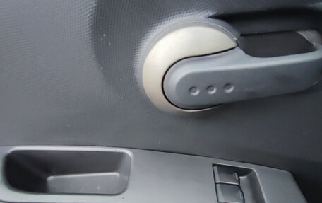 Nissan Micra III, 2005 год, 460 000 рублей, 14 фотография