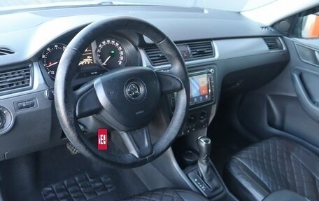 Skoda Rapid I, 2015 год, 799 000 рублей, 5 фотография