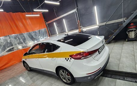 Hyundai Elantra VI рестайлинг, 2018 год, 850 000 рублей, 5 фотография