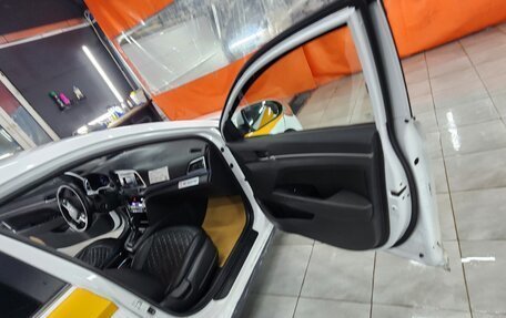 Hyundai Elantra VI рестайлинг, 2018 год, 850 000 рублей, 24 фотография