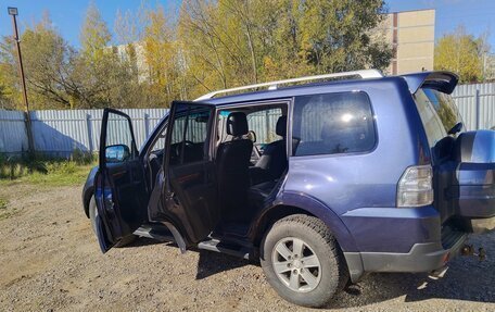 Mitsubishi Pajero IV, 2008 год, 1 300 000 рублей, 4 фотография