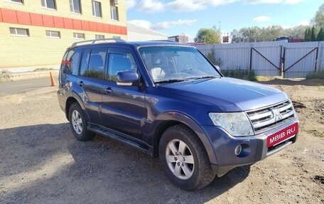Mitsubishi Pajero IV, 2008 год, 1 300 000 рублей, 2 фотография