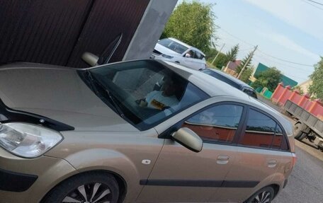 KIA Rio II, 2007 год, 400 000 рублей, 2 фотография