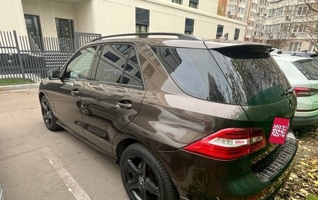 Mercedes-Benz M-Класс, 2014 год, 3 200 000 рублей, 5 фотография