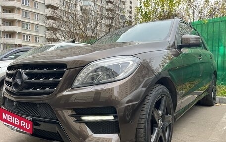 Mercedes-Benz M-Класс, 2014 год, 3 200 000 рублей, 4 фотография