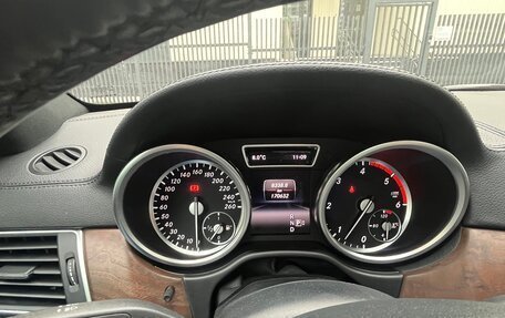 Mercedes-Benz M-Класс, 2014 год, 3 200 000 рублей, 21 фотография