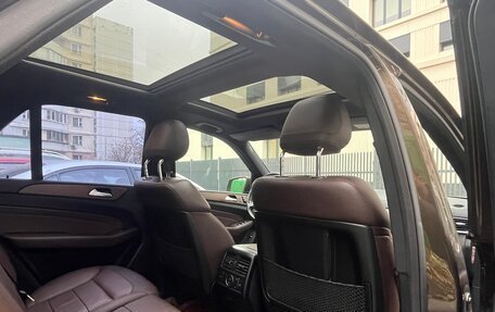 Mercedes-Benz M-Класс, 2014 год, 3 200 000 рублей, 22 фотография