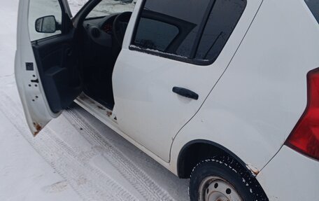 Renault Sandero I, 2011 год, 260 000 рублей, 4 фотография