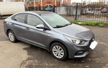 Hyundai Solaris II рестайлинг, 2017 год, 1 160 000 рублей, 3 фотография