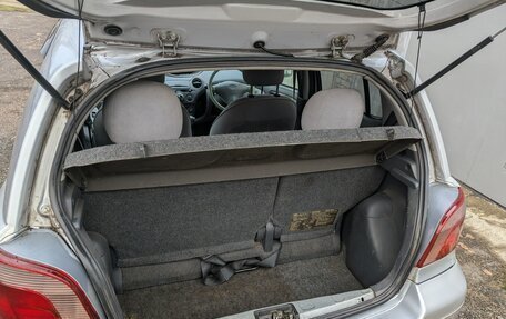 Toyota Vitz, 2001 год, 290 000 рублей, 12 фотография