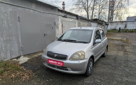 Toyota Vitz, 2001 год, 290 000 рублей, 6 фотография