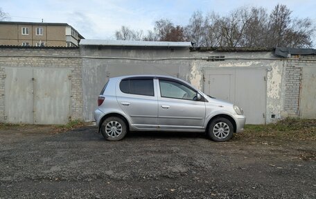 Toyota Vitz, 2001 год, 290 000 рублей, 31 фотография