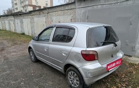 Toyota Vitz, 2001 год, 290 000 рублей, 21 фотография