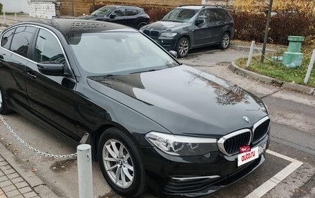 BMW 5 серия, 2019 год, 2 590 000 рублей, 2 фотография