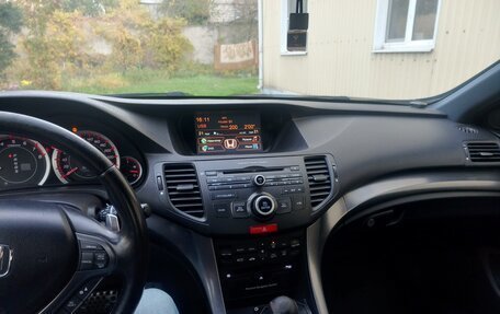 Honda Accord VIII рестайлинг, 2012 год, 900 000 рублей, 13 фотография