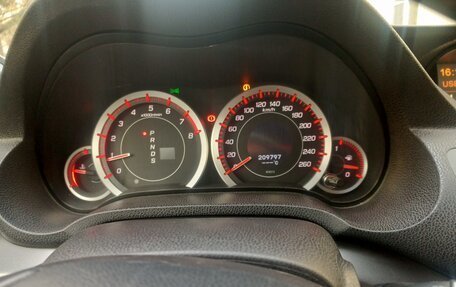 Honda Accord VIII рестайлинг, 2012 год, 900 000 рублей, 12 фотография