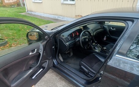 Honda Accord VIII рестайлинг, 2012 год, 900 000 рублей, 15 фотография