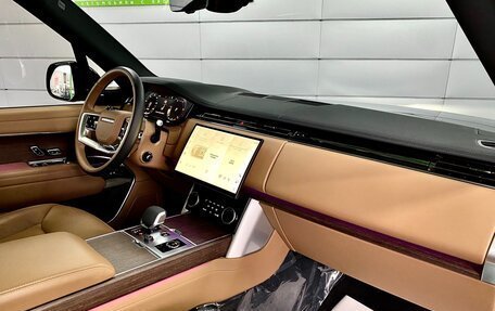 Land Rover Range Rover IV рестайлинг, 2023 год, 20 900 000 рублей, 15 фотография