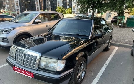 Mercedes-Benz E-Класс, 1992 год, 370 000 рублей, 6 фотография