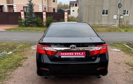 Toyota Camry, 2014 год, 1 850 000 рублей, 4 фотография