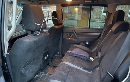 Mitsubishi Pajero IV, 2008 год, 1 579 000 рублей, 9 фотография