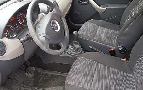 Renault Sandero I, 2013 год, 650 000 рублей, 10 фотография