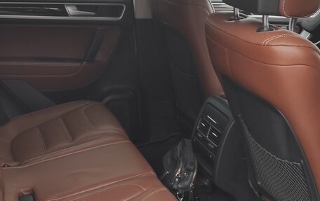 Volkswagen Touareg III, 2015 год, 2 400 000 рублей, 12 фотография