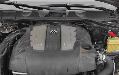 Volkswagen Touareg III, 2015 год, 2 400 000 рублей, 18 фотография