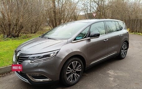 Renault Espace V рестайлинг, 2019 год, 2 700 000 рублей, 2 фотография