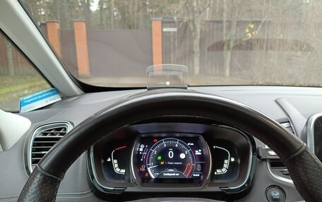 Renault Espace V рестайлинг, 2019 год, 2 700 000 рублей, 22 фотография