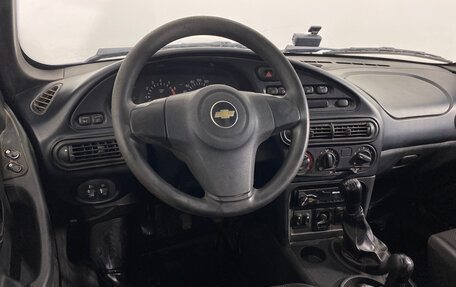 Chevrolet Niva I рестайлинг, 2015 год, 747 000 рублей, 10 фотография