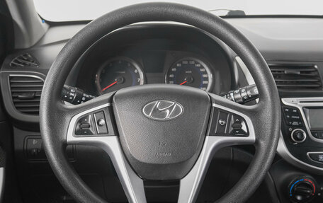 Hyundai Solaris II рестайлинг, 2011 год, 629 000 рублей, 16 фотография