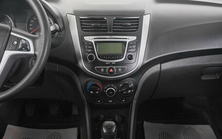 Hyundai Solaris II рестайлинг, 2011 год, 629 000 рублей, 20 фотография