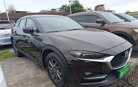 Mazda CX-4, 2022 год, 1 933 000 рублей, 5 фотография